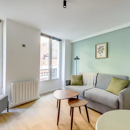 Apartment Montmartre L Center & Historic Sacre-coeur Paris