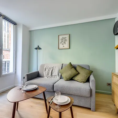 Apartment Montmartre L Center & Historic Sacre-coeur